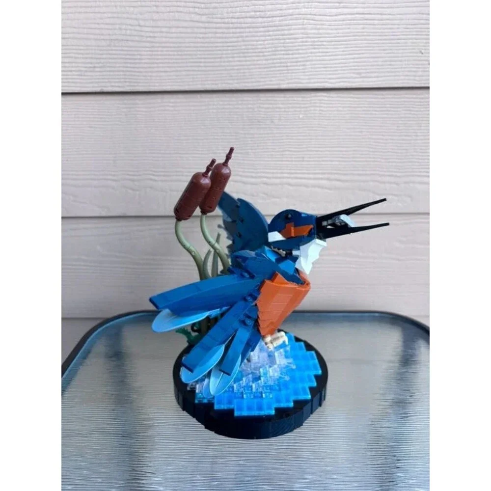 Lego 10331 Kingfisher Completed with Box